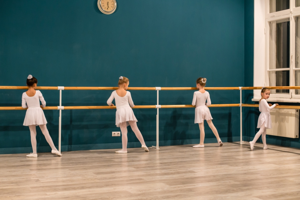 Балетная школа балета. Студия балета Иданко. Французская балетная школа. Школа балета во Франции.
